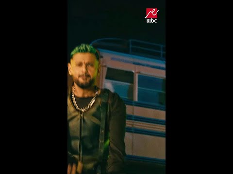 بالصلاة على النبي