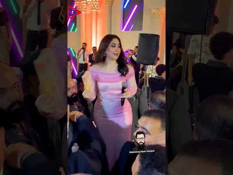 بوسي أنا مين أنا بابا علي مين مش علي بابا