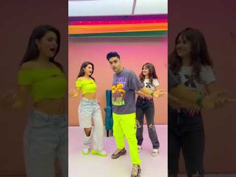 Mud Mud Ke Na Dekh Jacquline Fernandez And Avneet Kaur Dance Video Song