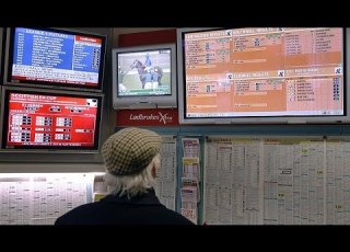  اندماج لادبرو للمراهنات مجموعة غالا كورال Economy