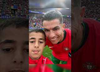  Cristiano Ronaldo S Selfie With The Young Pitch Invader At Game Turkey