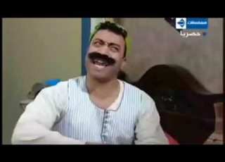 صاحبك اللي بينام على نفسه لما بتكلمه في موضوع مهم الزناتي مجاهد