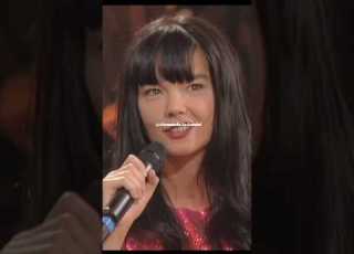 Björk Hablando De Su Famosa Canción Its Oh So Quiet Björk Bjork Interview