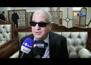 قسنطينة محمد الشريف زعرور الفنان الكفيف يعود بعد 15 سنة من الغياب