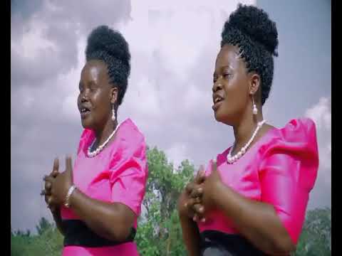 YESU NIKUMBATIE KWAYA YA MT KAMILI YOMBO KIWALANI YESU NIKUMBATIE KWAYA YA MT KAMILI YOMBO KIWALANI