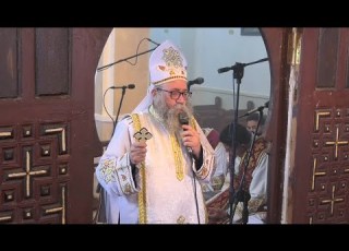 القداس الغريغورى للقس ساويرس يوسف مع خورس كنيسه الاباء الرسل بقلوصنا بقياده المعلم صموئيل عادل