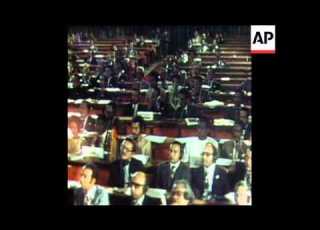  SYND 18 5 77 GADDAFI AT ISLAMIC CONFERENCE