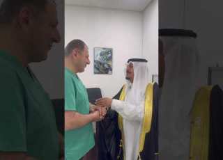 جلسة علاج موفقة كان الشرف بالتعر ف على الشيخ الدكتور فهد المعطاني الهذلي الذي سعدت بلقائه Part1