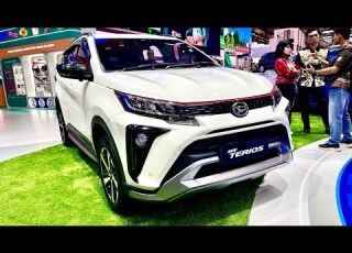  دايهاتسو تيريوس 2026 أفضل سيارة دفع رباعي صغيرة ذات سبعة مقاعد