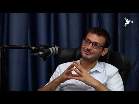 بودكاست مع الناجي من الاعتقال عامر منى