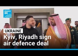  Ukraine Saudi Sign Air Defence Deal During Zelensky Surprise Visit FRANCE 24 English