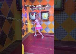 REAL LIFE GAMER CHALLENGE Super Mario World Universal Studios Japan Osaka Usj Princesspeach