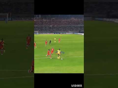 FISTON MAYELE VS SIMBASC