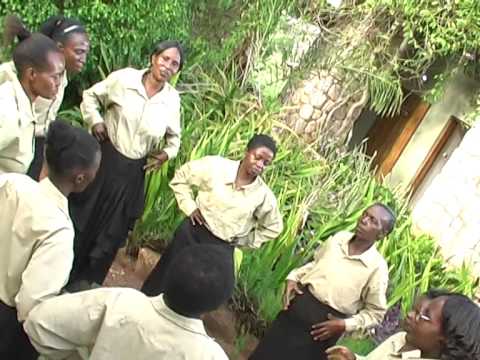 KWAYA YA MUUNGANO MT CECILIA MWASHUMA TUPE AMANI