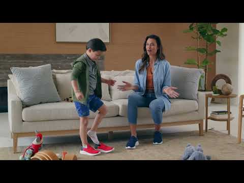 Skechers Hands Free Slip Ins Kinder Werbespot
