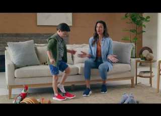 Skechers Hands Free Slip Ins Kinder Werbespot