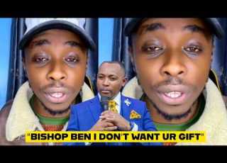 Githaiga Lehnte Bischof Bens Geschenk Vor Den Gästen Der Party Ab