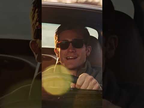 The Chemistry Between Anne Hathaway Jake Gyllenhaal In Love Other Drugs 2010 Shorts The Chemistry Between Anne Hathaway Jake Gyllenhaal In Love Other Drugs 2010 Shorts