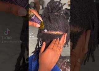  EVERYONE HAS BEEN GOING CRAZY OVER THIS HAIR GROWTH OIL Viralproduct
