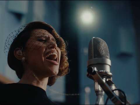 RAYE Nightingale Lane Live At Abbey Road Studios