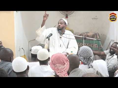 شاهد نصب واحتيال العريفي والقرضاوي والددو الشنقيطي على المسلمين موثق تعليق الشيخ مزمل فقيري