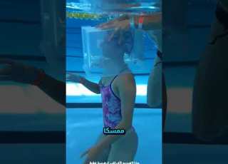 She Used A Clever Trick To Breathe Easily Underwater