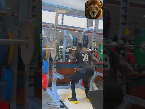 NYAMUKANDAGIRA IMYITOZO IRAKOMEJE