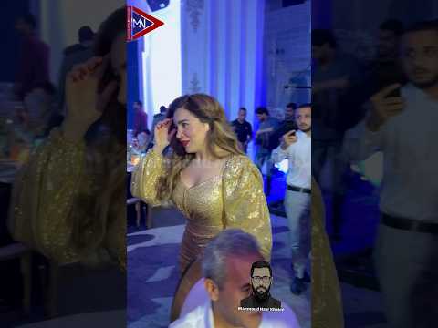 مي عز الدين لحظة وصولها حفل زفاف بتول الحداد