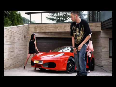 KNAS Feat B O Y A N Compliments