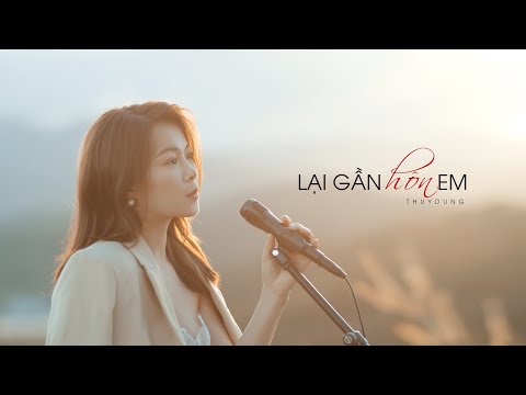 Lại Gần Hôn Em Viens M Embrasser JULIE IGLESIAS THUỲ DUNG