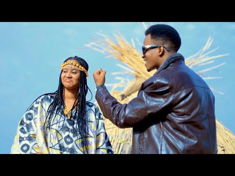 Haidar Sk Gido Bernde Am Ft Fanta Bore Official Video Fulani Song February 22 2026