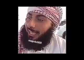 ينشد بصدا روووووعه وتكم ابدااع