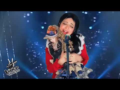 طفلة فقيرة تبكي أثناء أدائه اغنيه حزينة وتبكي لجنة التحكيم The Voice Kids