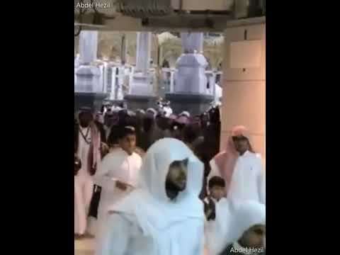 قصيدة ثناء على الشيخ سعود الشريم أداء ظفر النتيفات قصيدة ثناء على الشيخ سعود الشريم أداء ظفر النتيفات