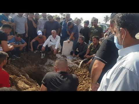 لحظات دفن المرحوم الشيخ عبد المنعم عبد الجبار الجواري