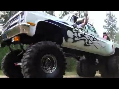 Jawga Boyz Ridin High OFFICIAL MUSIC VIDEO Feat Bottleneck Young Gunner