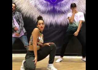 Amazing Dancing Yarden Hadad