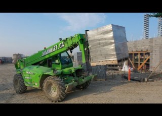 The Merlo P50 17 Telehandler The New Canadian Work Horse For Masons