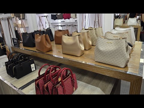 MICHAEL KORS OUTLET خصم يصل إلى 70 الحقائب الأحذية المحافظ والمزيد لنبدأ بالتصفح