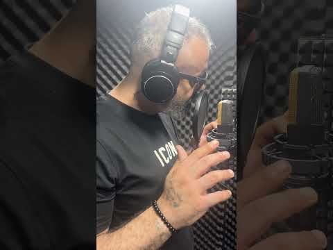 عقد مبحبك يوسف ابو جوهر خايف بكراع قد ما بحبك بصوتي حبيت اهديكم اياه بتمنى يعجبكم