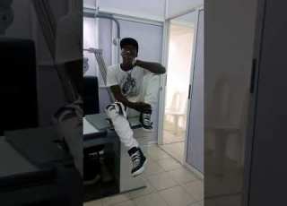 Kelly V Kabambe Mimi Na Wewe