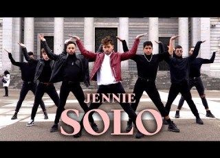 KPOP IN PUBLIC CHALLENGE JENNIE SOLO Dance Boys Version Spain