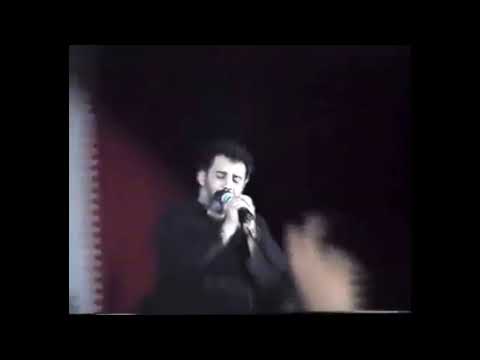 Ahmet Kaya Vara Vara Geldim Atın Bunu Zindanlara