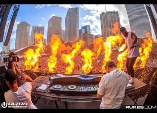 Showtek Live At Ultra Music Festival Miami 2017