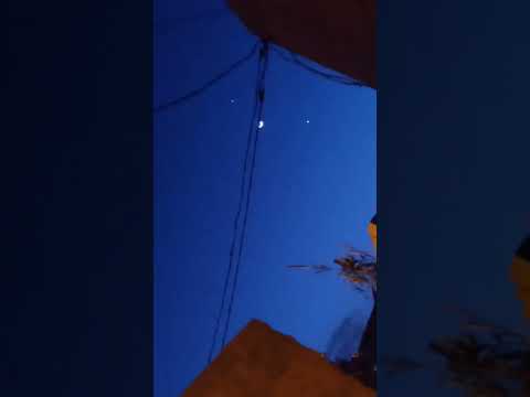 خرجت بالليل نجيبها تشهيتها وشوفو شنو تلاقيت الفيديو قريبا وغانحطو لكم