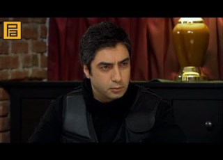  مراد علمدار يقتحم بيت زازا لوحده مشهد أكشن كامل مترجم للعربية HD 720p