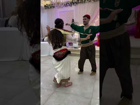 Danse à Un Mariage Kabyle Kabylemusique Love Algeria Chansonkabyle Dzremix Music Berbères