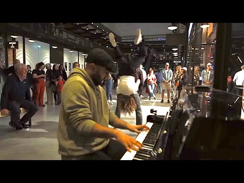 Boogie Woogie Summons Professional Swing Dance Couple In Public