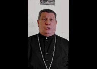 مرد بركتهم المقدسة بالطريقة الصحيحه