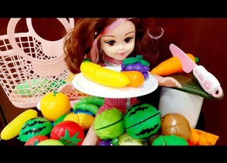  Pretty Dana بنت تلعب ب لعبة تقطيع الفواكه و العاب تقطيع الفواكه الجميلة